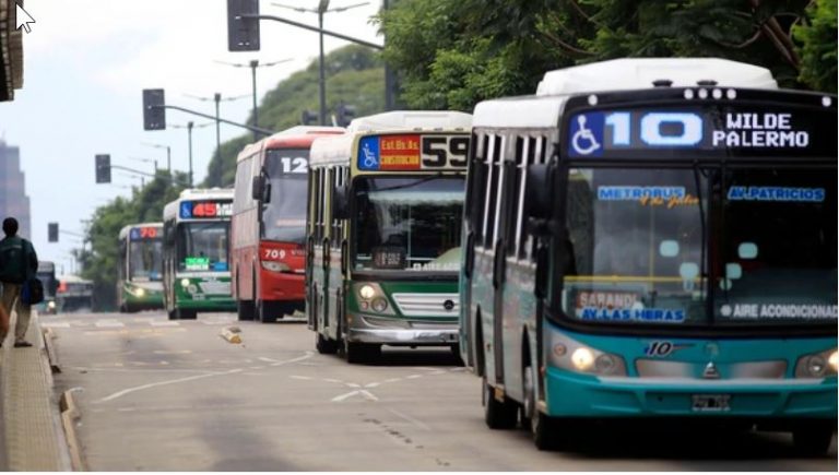 Macri pedirá a las provincias que se hagan cargo de los subsidios al transporte