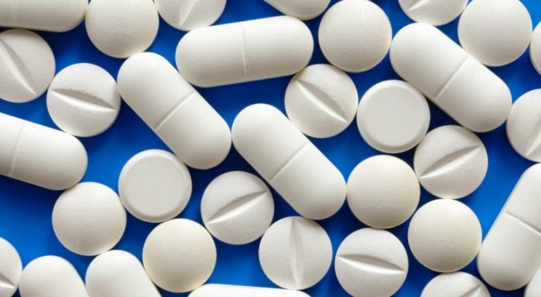 Estudian un nuevo uso del ibuprofeno: ¿servirá como antimicrobiano?