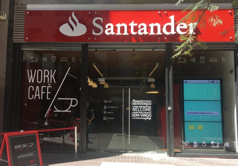 Antes de fin de año comenzarán a funcionar en Argentina los «banco-cafés»