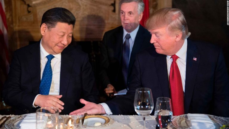 Trump propone subir los aranceles a productos chinos de 10% a 25%