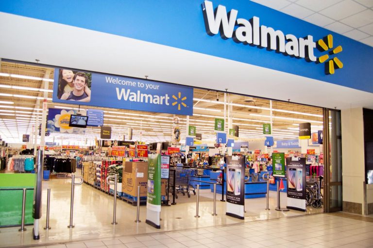 Walmart cerró el shopping Dot y le vendió doce locales a la española DIA