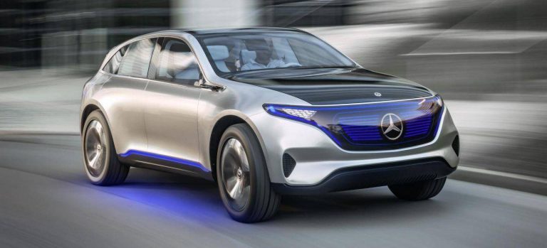 Daimler apuesta a los autos eléctricos e invertirá US$ 23.000 millones en baterías