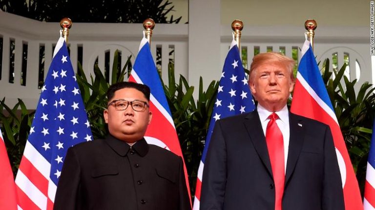 Porqué se rompió el romance del Donald y el Kim