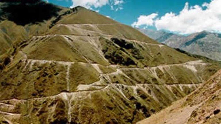 Mineras presentan proyecto para extraer oro y cobre en Catamarca