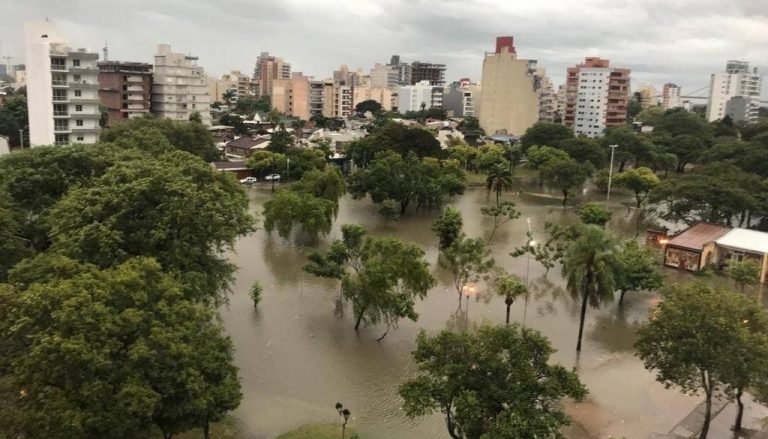 Temporal e inundación en Corrientes y Chaco. Dos muertes