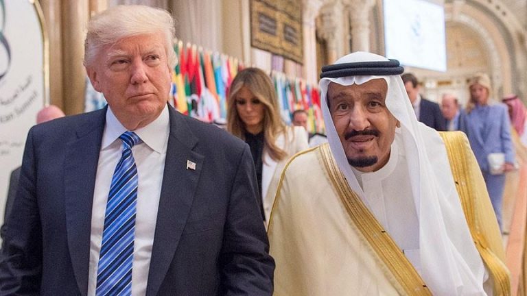 Arabia Saudita y los petrodólares como «opción nuclear»