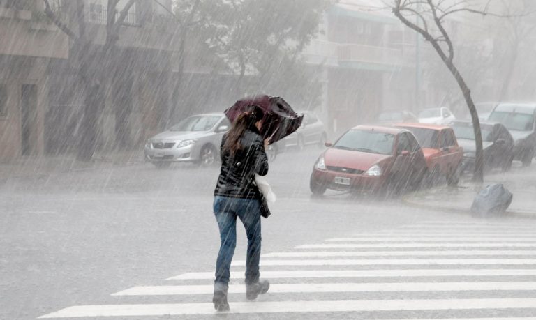 El Niño trae un verano lluvioso y no demasiado cálido para la mayor parte de Argentina