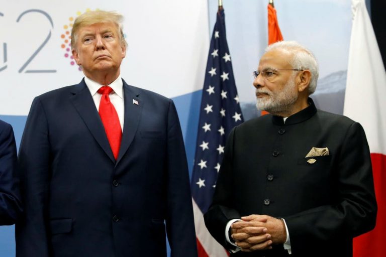 Se extiende la «guerra comercial». India impone aranceles a productos de EE.UU.
