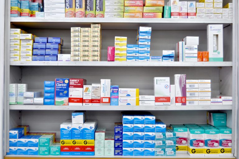 Farmacéuticos argentinos denuncian aumentos «desproporcionados» en los medicamentos
