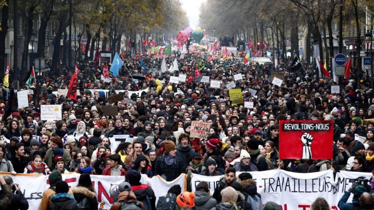 Sin tregua en las huelgas en Francia