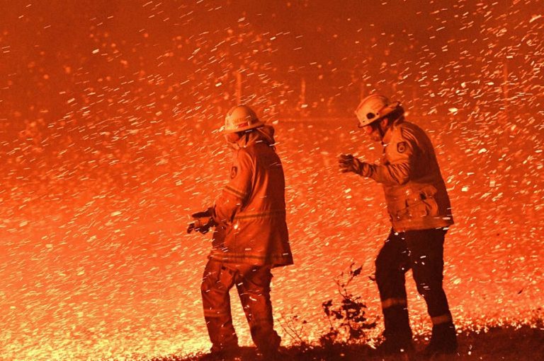 El humo de los incendios en Australia cruza el Pacífico y llega a Argentina