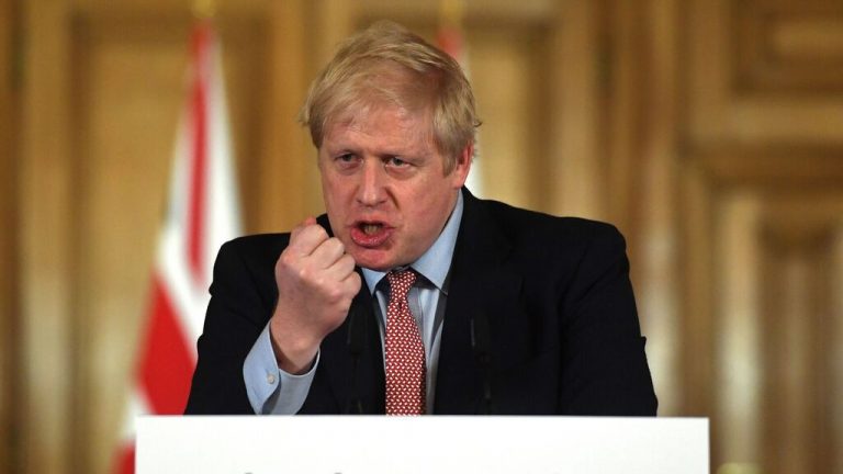 Finaliza el debate sobre cómo derrotar al coronavirus: Boris Johnson dispone cuarentena total