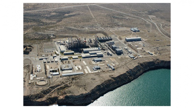 Polémica en los gremios nucleares: el caso de la Planta Industrial de Agua Pesada