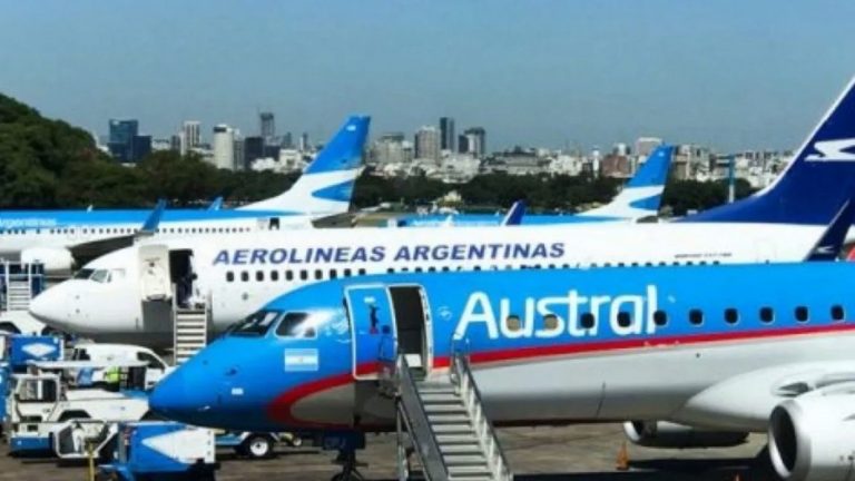 Aerolíneas Argentinas absorbe a Austral y encara mantenimiento y transporte de cargas