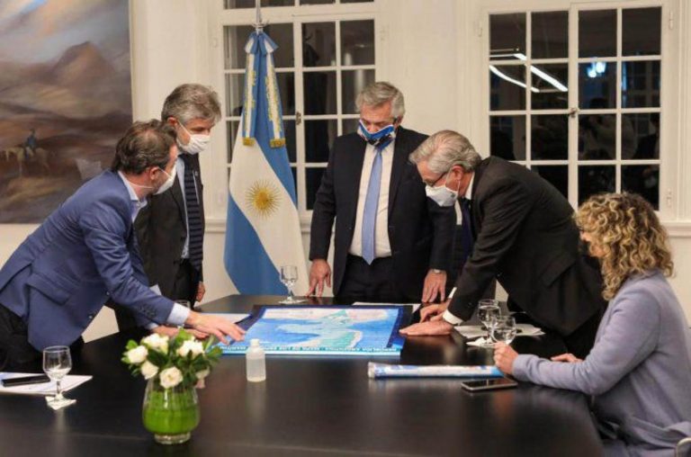 Tres proyectos sobre Malvinas y el mar argentino, enviados al Congreso