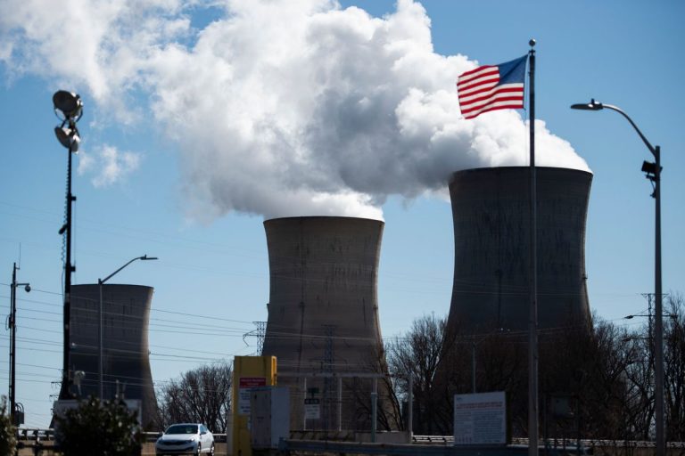 Estados Unidos vuelve, lentamente, a la energía nuclear