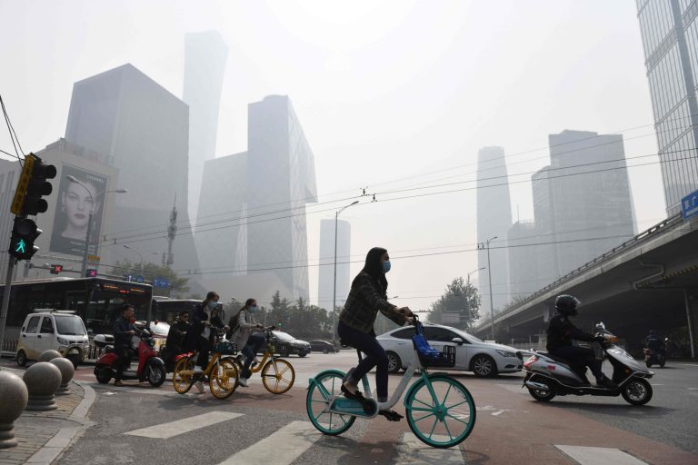 Un estudio vincula la contaminación del aire con el 15 por ciento de las muertes por COVID-19