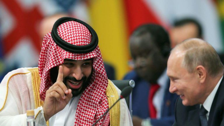 Tras el acuerdo entre Rusia y Arabia Saudita, sube el precio del petróleo. Vaca Muerta revive