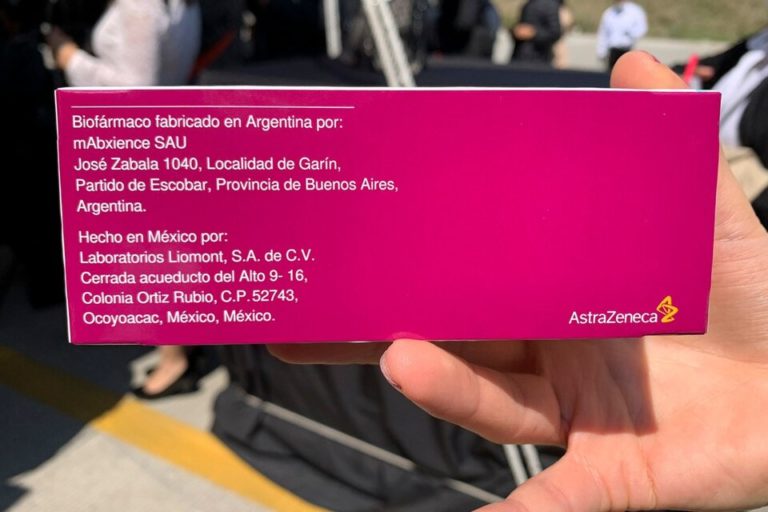 Finalmente, comienza la distribución de las vacunas de AstraZeneca producidas en Argentina