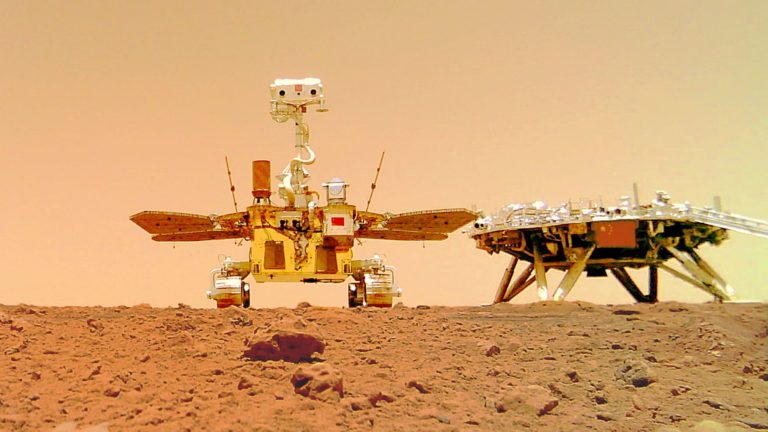 El explorador chino Zhurong toma “selfies” en Marte. Y prepara la presencia humana