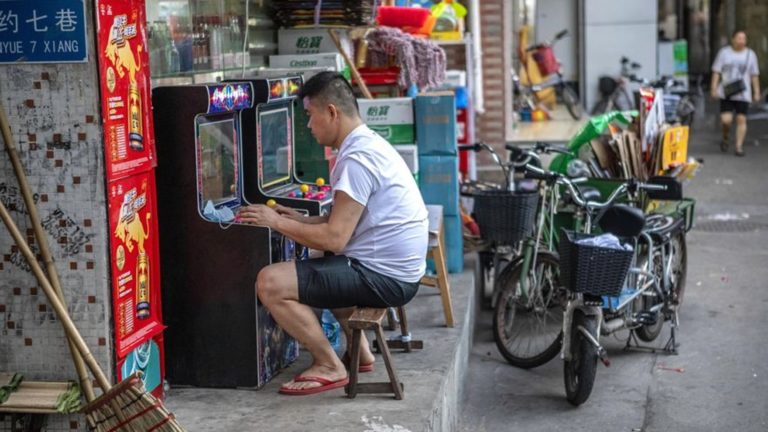 China permitirá solo 3 horas de videojuegos online a la semana a los menores de 18 años