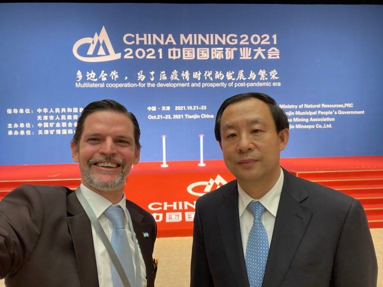 Argentina quiere desarrollar su potencial minero, y busca inversiones en China