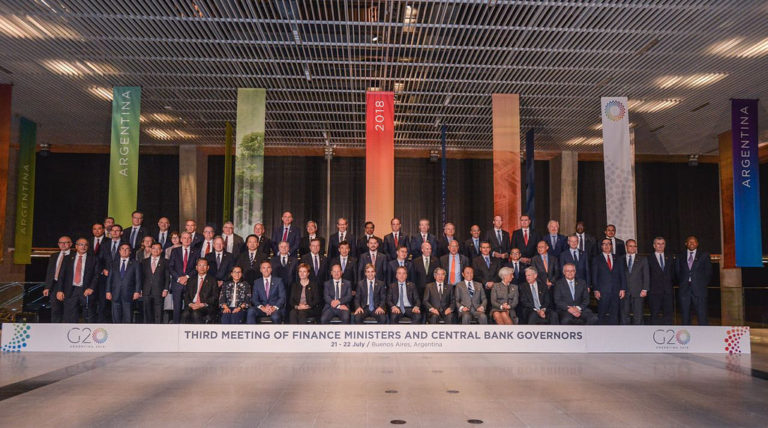La reunión de ministros de Finanzas del G20 respaldó la revisión de los sobrecargos del FMI que pide la Argentina