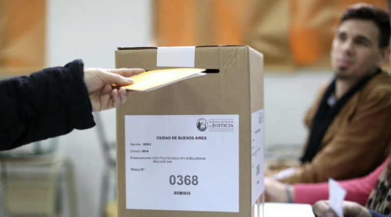 La otra provincia: 409.152 argentinos residentes en el exterior empadronados para votar
