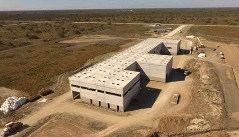 Avanza en Formosa la construcción de un centro de medicina nuclear y una planta de tratamiento de uranio