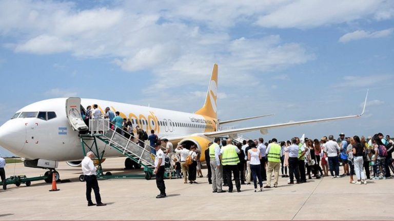Flybondi vuelve a despegar: anunció que duplicará su flota de aviones