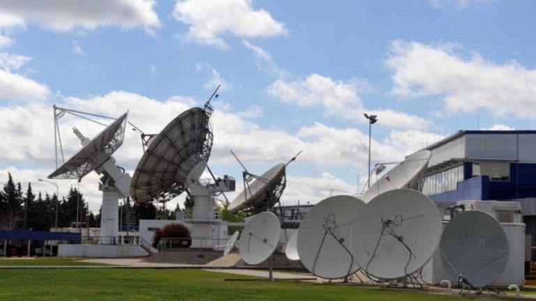 ARSAT proveerá de Internet gratuita a localidades alejadas en las 24 jurisdicciones del país