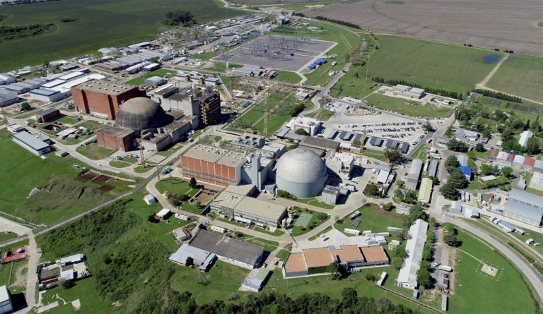 El gobierno pide demorar las paradas de mantenimiento de las centrales nucleares para suplir la escasez de gas