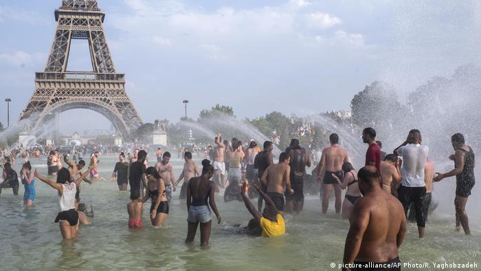 La ola de calor derrite a Europa: 42 grados en la Bretaña francesa
