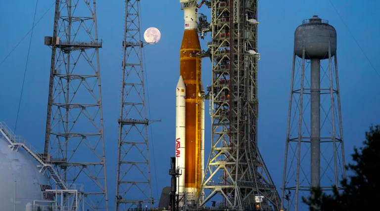 La NASA aborta un segundo intento de lanzar el megacohete de la misión Artemis I