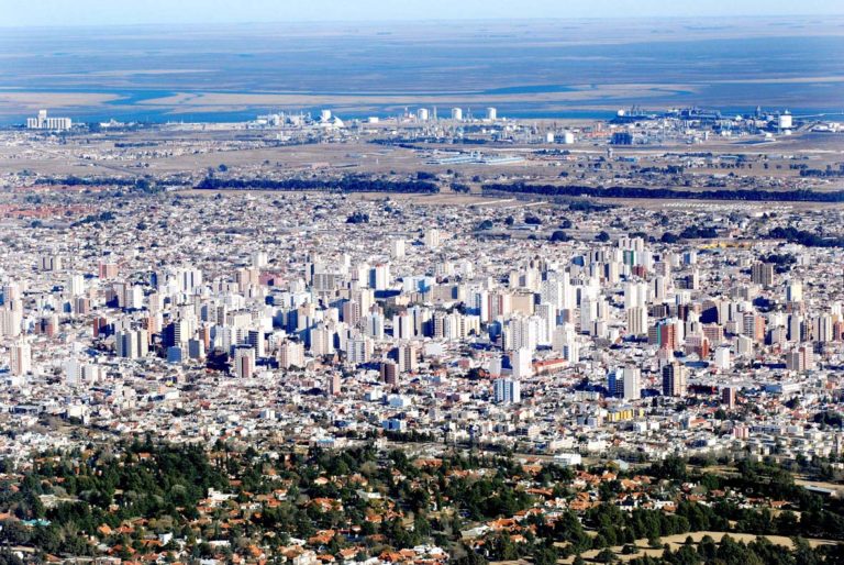 Jueves 18, 19 hs: Imaginando un proyecto industrial para Bahía Blanca