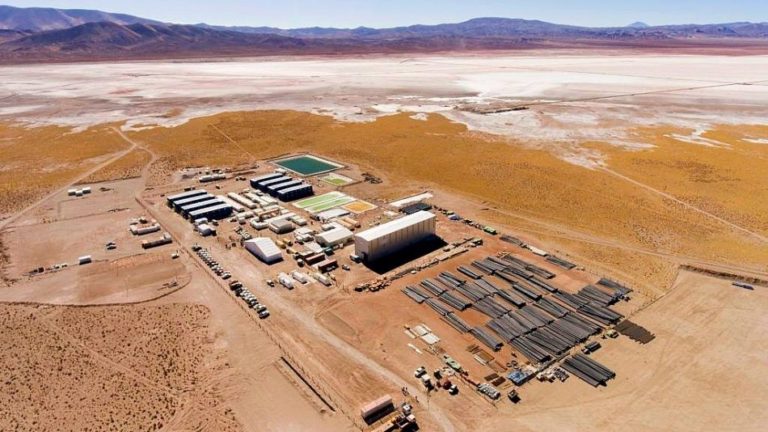 Crece la participación china en la explotación del litio en Argentina