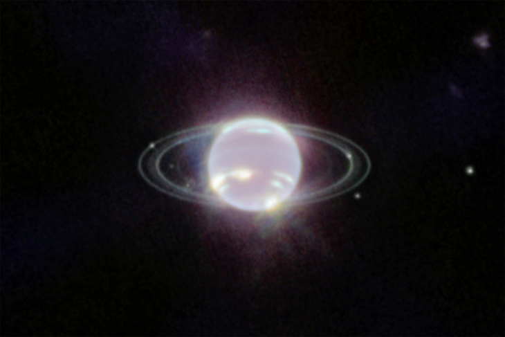 ¿Saturno? No. Neptuno, imagen en infrarrojo, por el telescopio espacial James Webb