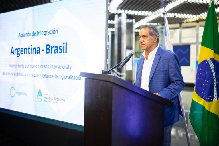 Scioli planteó una nueva etapa de integración Argentina-Brasil a Lula y a Bolsonaro