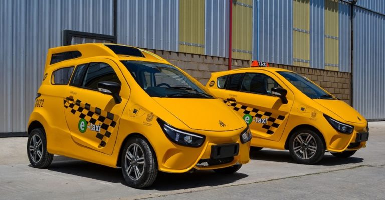 Llegan dos modelos de taxis eléctricos «made In Argentina»