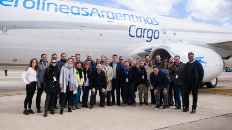 Aerolíneas Argentinas presentó su primer avión exclusivo para cargo
