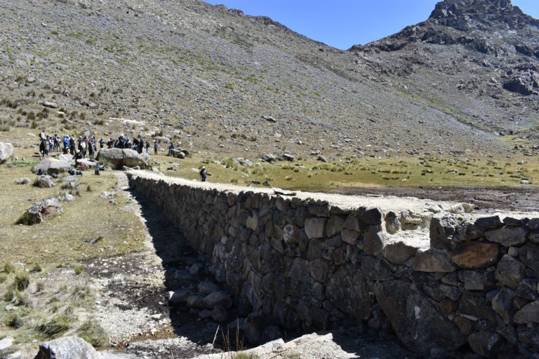 Cientificos argentinos restauran una represa pre-Incaica en Perú