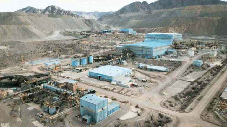 El gigante suizo Glencore se hace dueño de un proyecto minero clave para el NOA