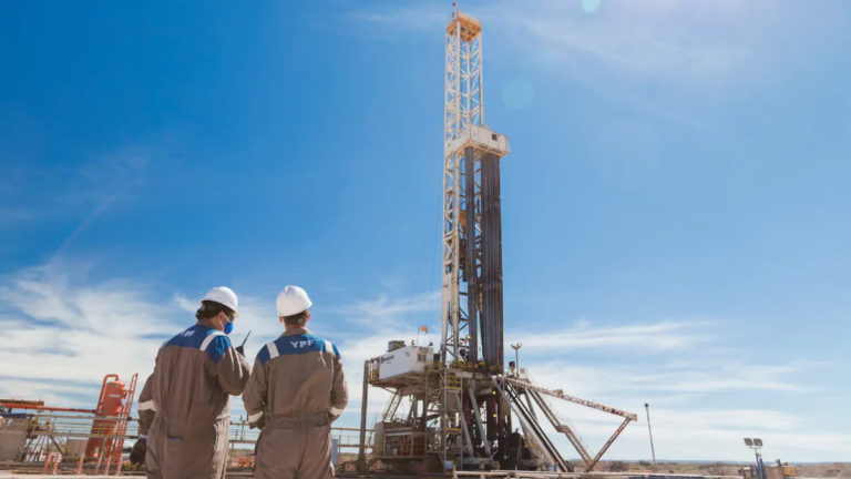 YPF batió su propio récord de perforación en el shale