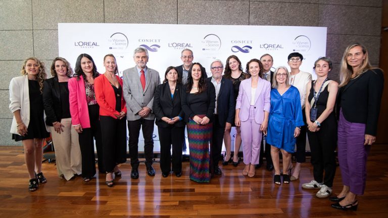 Premio L´Oréal-UNESCO 2023 a Juliana Cassataro por el desarrollo de la vacuna argentina contra el COVID-19