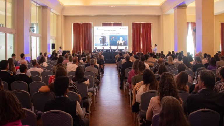 Se realizo el Congreso de Pampa Azul en Mar del Plata. Una iniciativa para un pais maritimo y bicontinental
