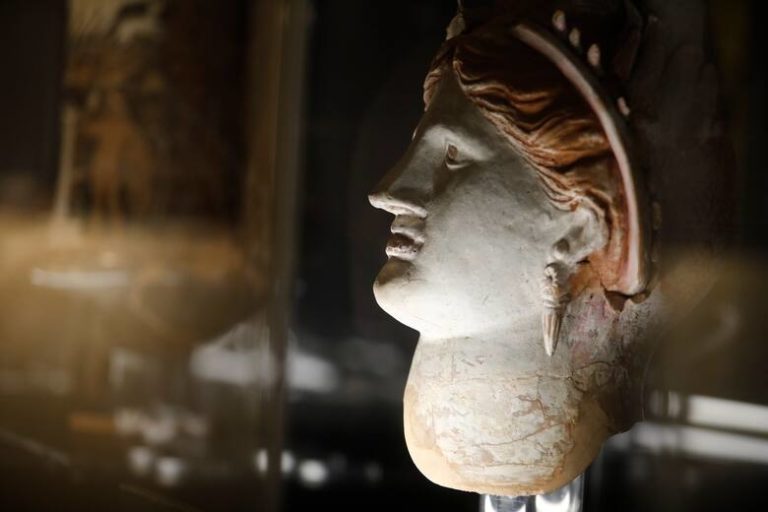 Arqueología: Una exposición de la Italia pre romana en Buenos Aires