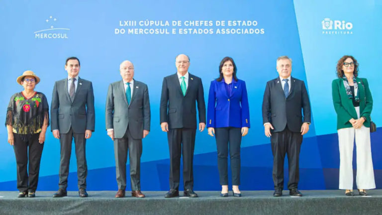 Bolivia ya es el quinto pais miembro del Mercosur