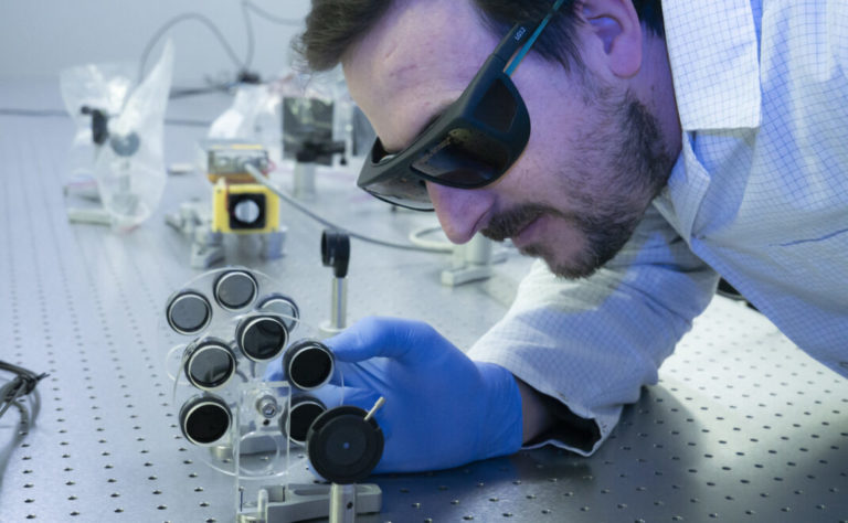 UNSAM crea la primera Diplomatura en Nanotecnologías