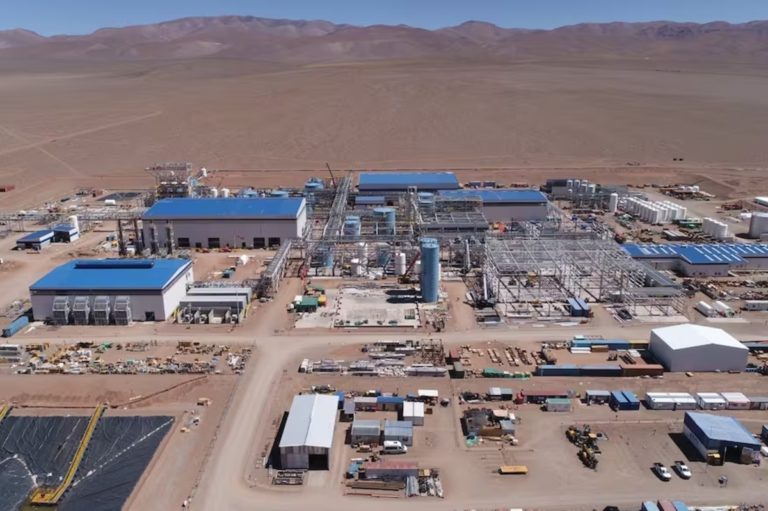 Un grupo chino-francés comenzará a producir carbonato de litio en Salta