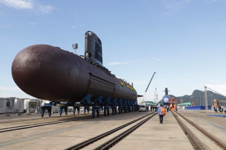 La Marina de Brasil iniciará la construcción del submarino nuclear Álvaro Alberto en 2025